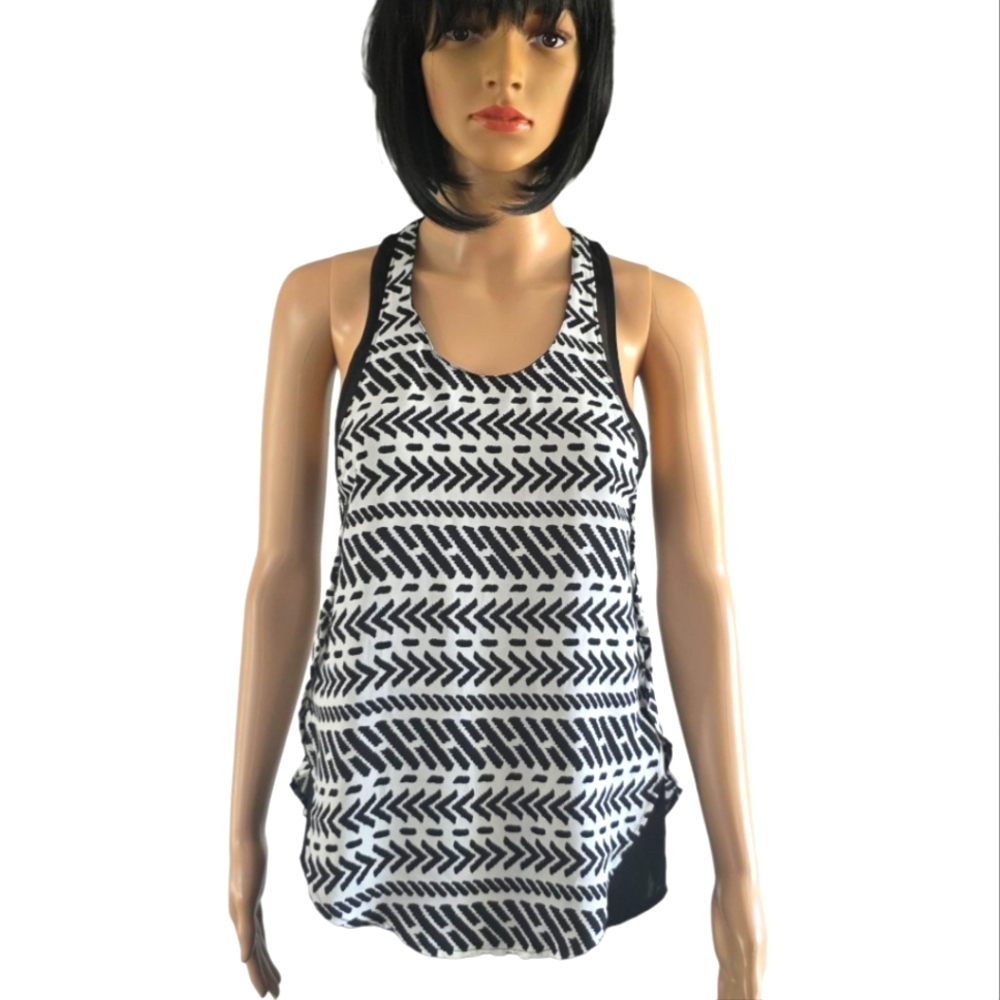 Dynamite Black and White Patterned Girls  Top, Size XS